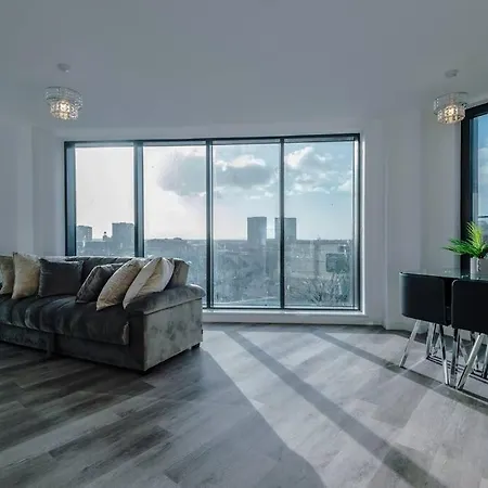 Stunning 2-Bed Premium Apartment - Free Wi-Fi Preston  Exterior photo