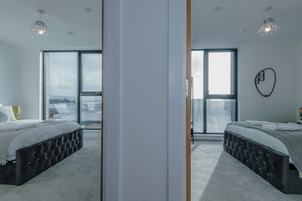 Stunning 2-bed Premium - Free Wi-fi Apartment *